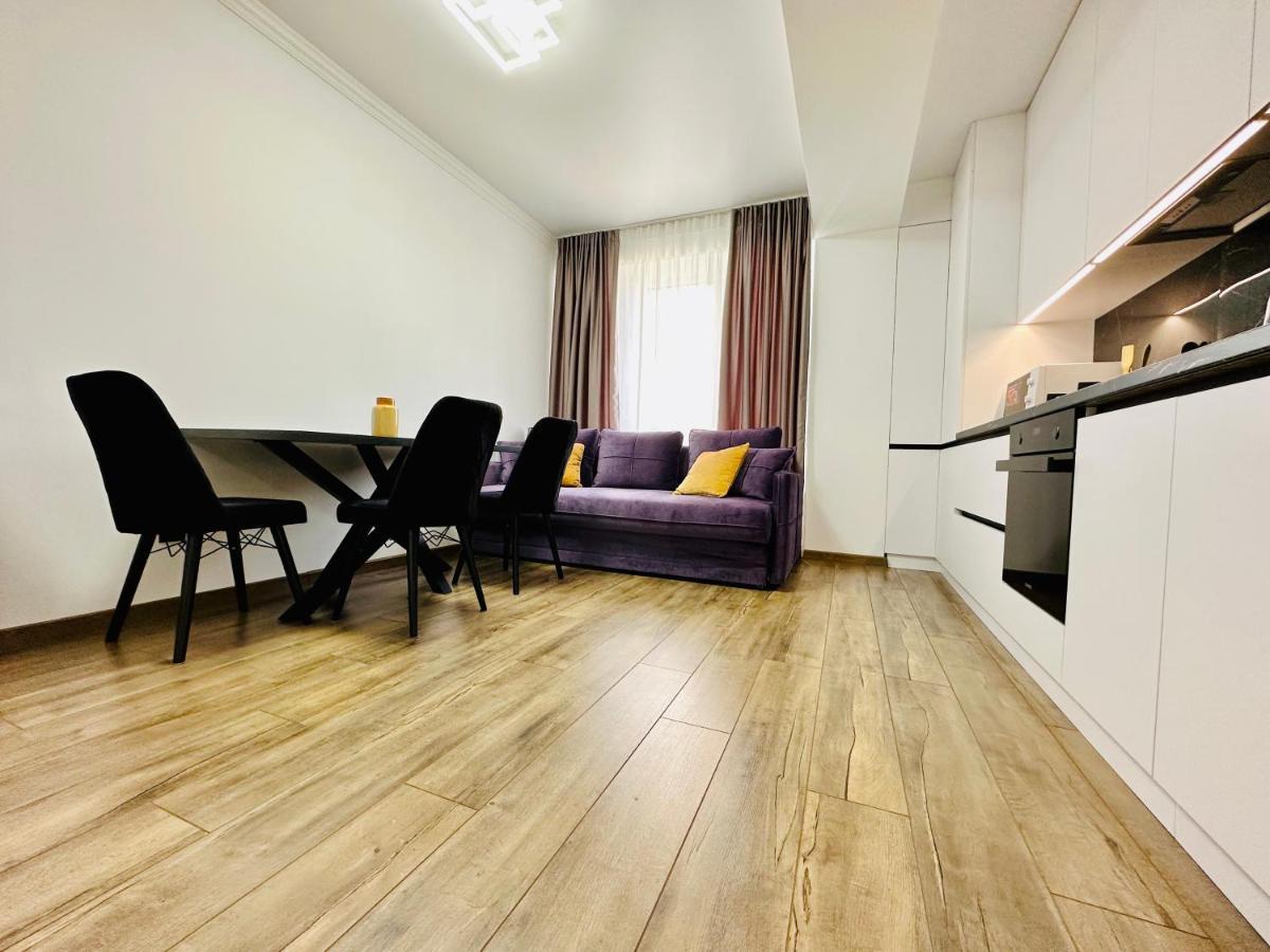 Modern With Exceptional Location Kişinev